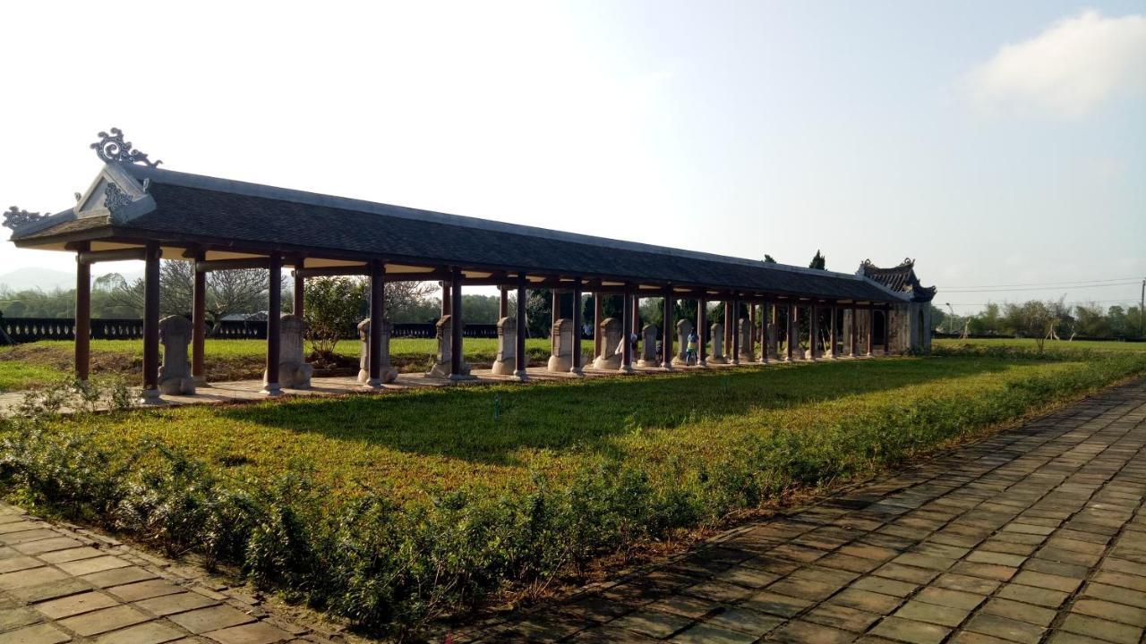 הואה Tam Tinh Vien Homestay מראה חיצוני תמונה