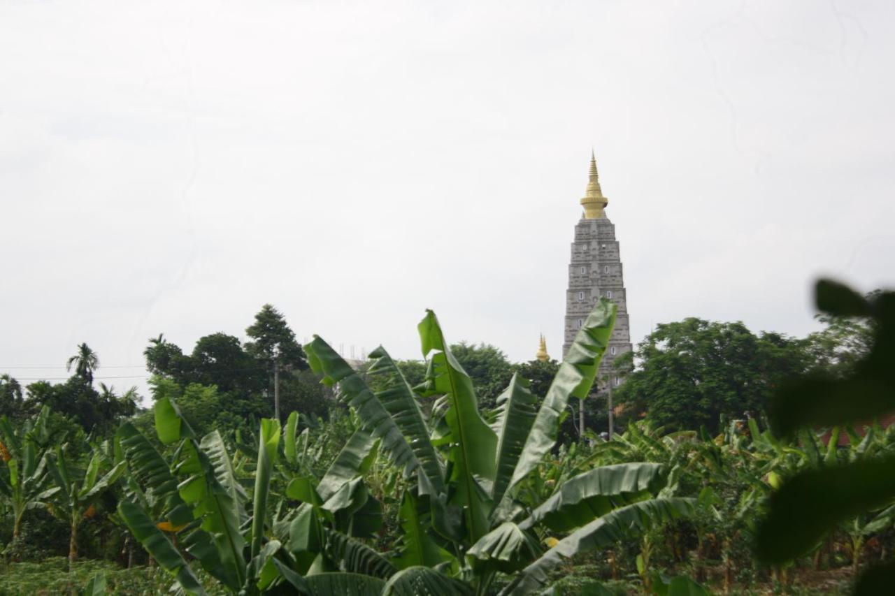 הואה Tam Tinh Vien Homestay מראה חיצוני תמונה