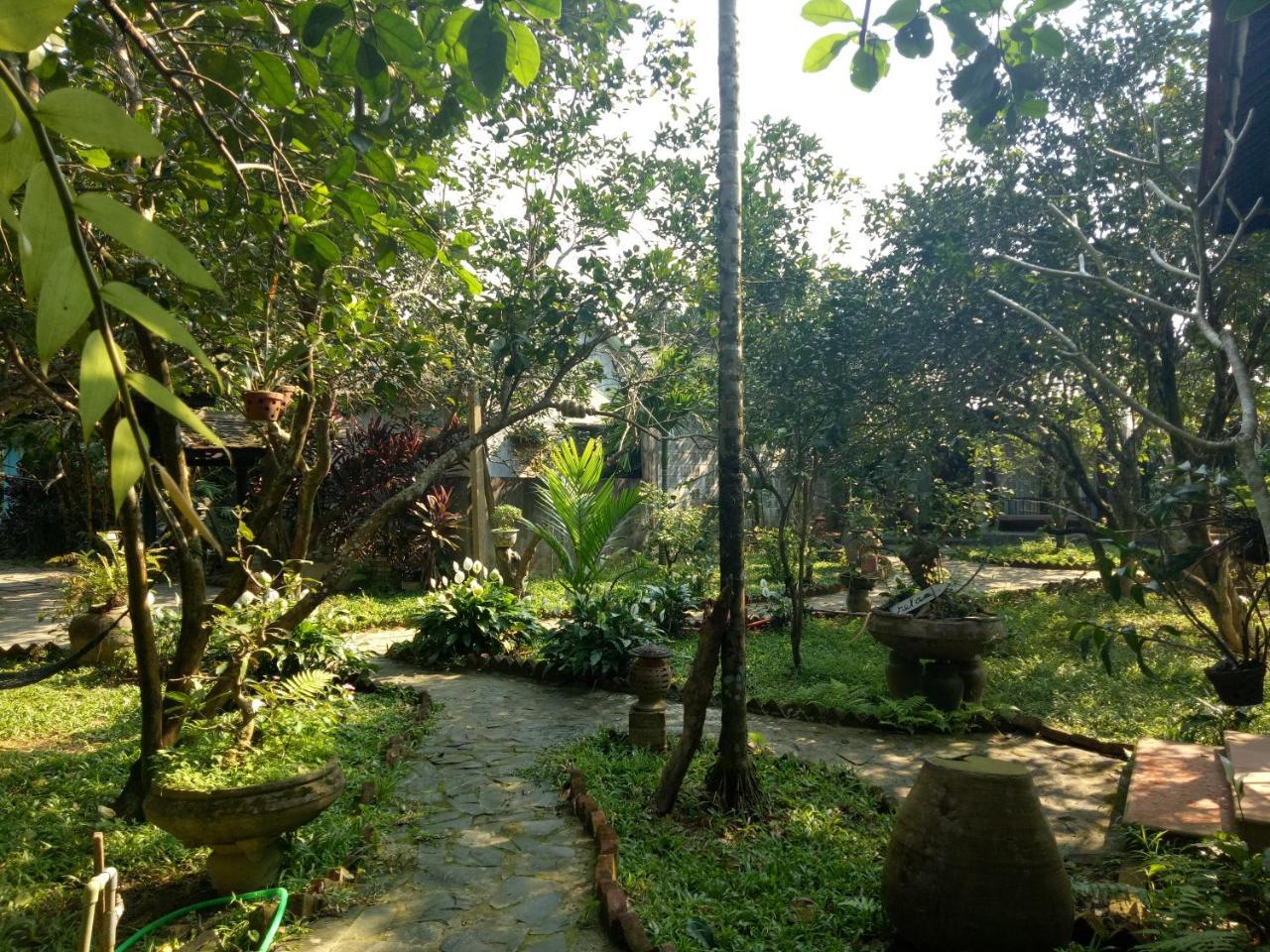הואה Tam Tinh Vien Homestay מראה חיצוני תמונה